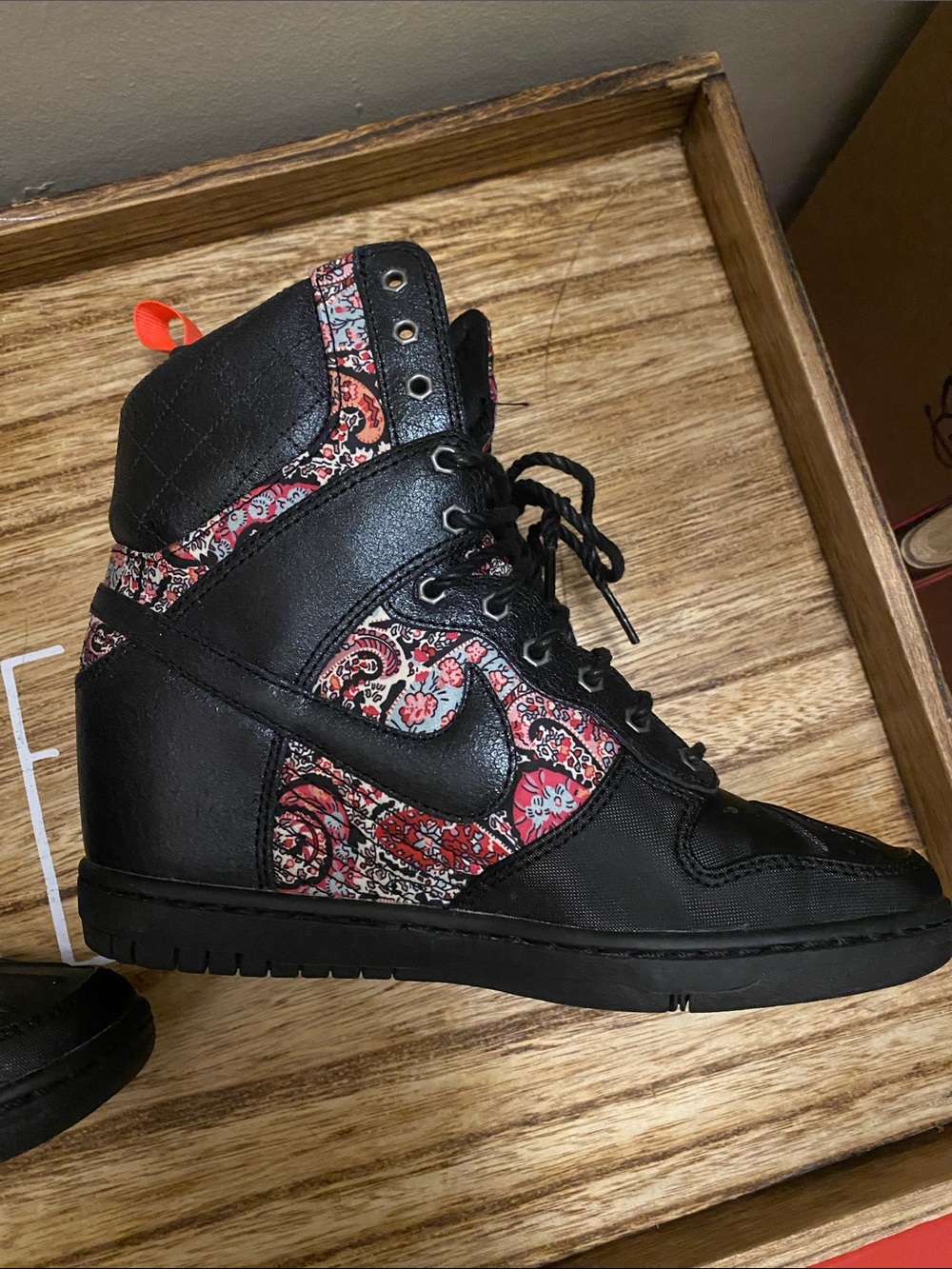 Nike Women's Black Wedge Sneakers with Red Floral Panels
